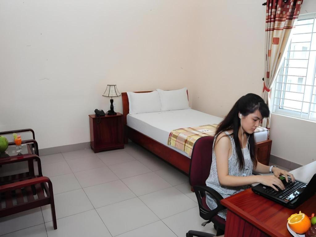 Hong Thang Hotel Hue Exterior foto